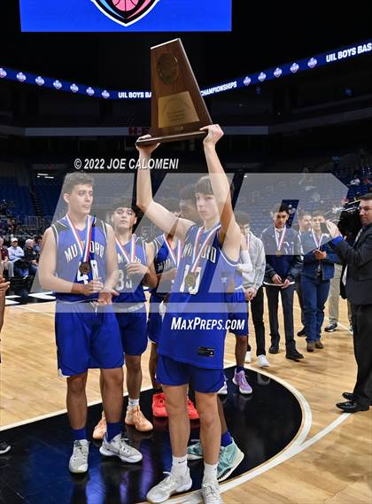 Thumbnail 2 in Lipan vs Mumford (UIL 2A State Semifinal) photogallery.