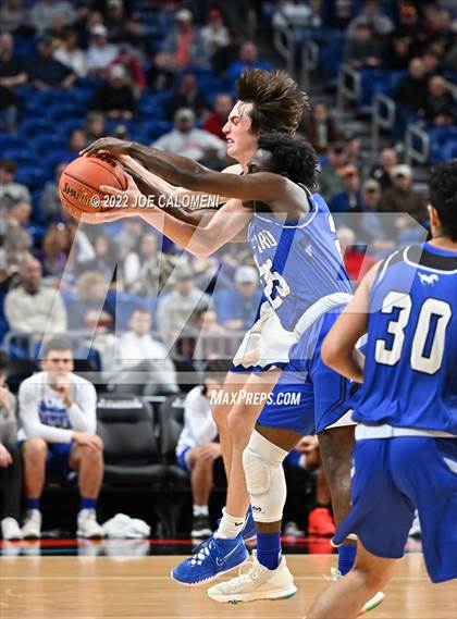 Thumbnail 1 in Lipan vs Mumford (UIL 2A State Semifinal) photogallery.