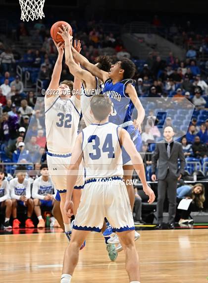 Thumbnail 2 in Lipan vs Mumford (UIL 2A State Semifinal) photogallery.