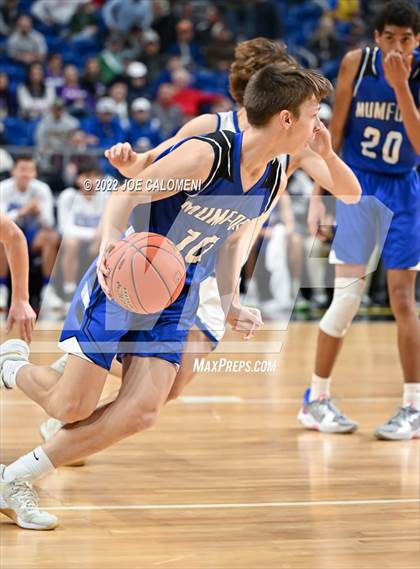 Thumbnail 1 in Lipan vs Mumford (UIL 2A State Semifinal) photogallery.