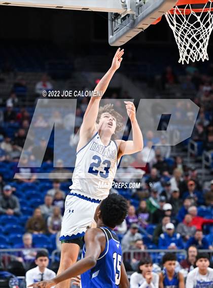Thumbnail 3 in Lipan vs Mumford (UIL 2A State Semifinal) photogallery.