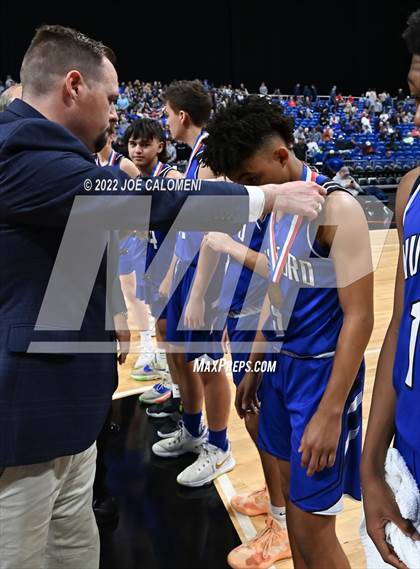 Thumbnail 1 in Lipan vs Mumford (UIL 2A State Semifinal) photogallery.