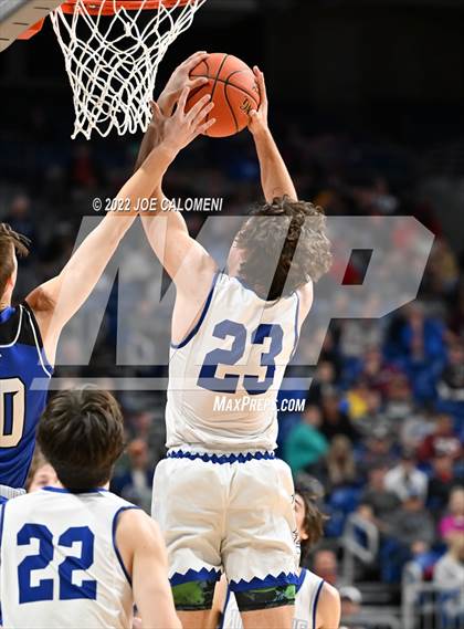 Thumbnail 2 in Lipan vs Mumford (UIL 2A State Semifinal) photogallery.