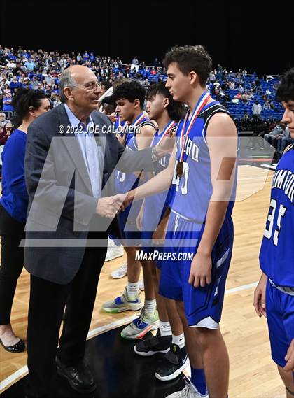 Thumbnail 3 in Lipan vs Mumford (UIL 2A State Semifinal) photogallery.