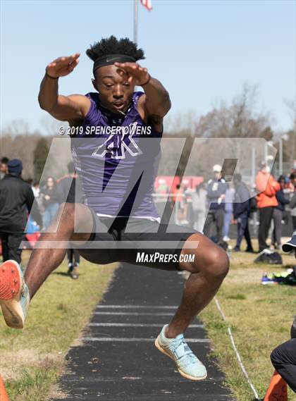 Thumbnail 3 in Olympic Trojan Invitational photogallery.
