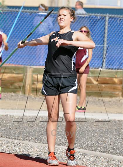 Thumbnail 1 in 55th Bloomfield Invitational photogallery.