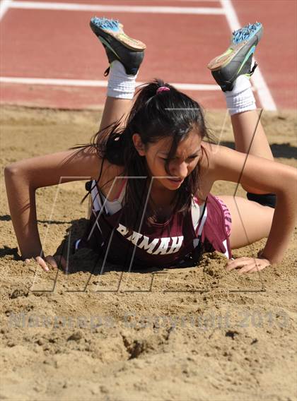 Thumbnail 1 in 55th Bloomfield Invitational photogallery.