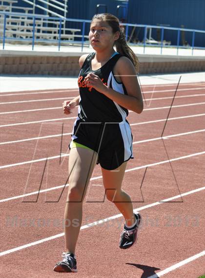 Thumbnail 2 in 55th Bloomfield Invitational photogallery.
