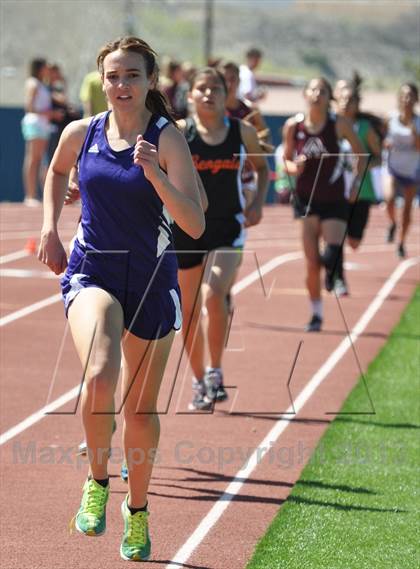 Thumbnail 1 in 55th Bloomfield Invitational photogallery.