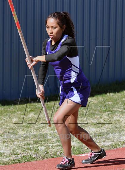 Thumbnail 1 in 55th Bloomfield Invitational photogallery.