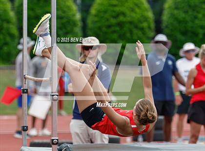 Thumbnail 3 in GIAA Track & Field Championships photogallery.