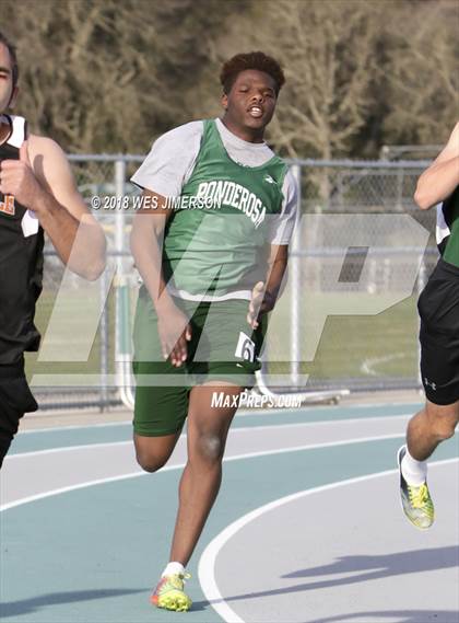 Thumbnail 3 in Capital Valley Conference 1A Meet photogallery.