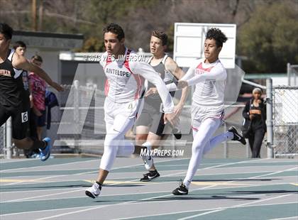 Thumbnail 1 in Capital Valley Conference 1A Meet photogallery.