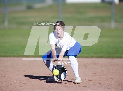 Thumbnail 3 in Vandebilt Catholic @ E.D. White photogallery.