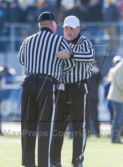 Thumbnail 2 in North Catholic vs. Old Forge (PIAA Class A Final) photogallery.