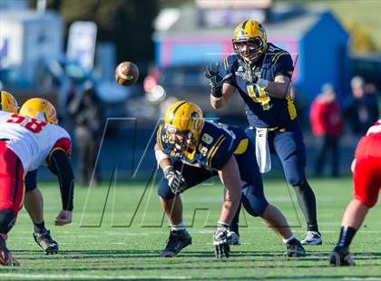 Thumbnail 1 in North Catholic vs. Old Forge (PIAA Class A Final) photogallery.
