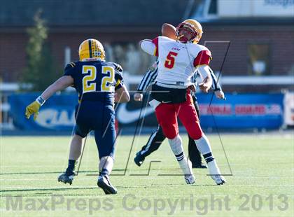 Thumbnail 2 in North Catholic vs. Old Forge (PIAA Class A Final) photogallery.