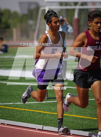 Thumbnail 2 in Golden League CIF Finals (3200 Meter Run) photogallery.