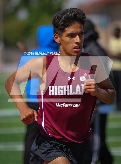 Thumbnail 3 in Golden League CIF Finals (3200 Meter Run) photogallery.