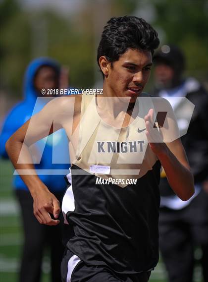 Thumbnail 2 in Golden League CIF Finals (3200 Meter Run) photogallery.