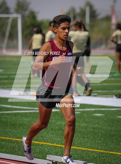 Thumbnail 3 in Golden League CIF Finals (3200 Meter Run) photogallery.