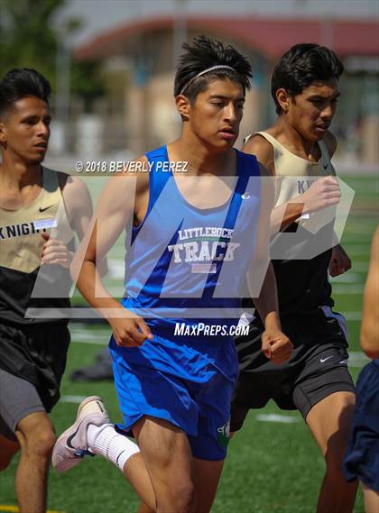 Thumbnail 2 in Golden League CIF Finals (3200 Meter Run) photogallery.