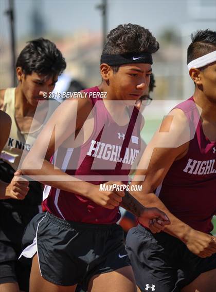 Thumbnail 2 in Golden League CIF Finals (3200 Meter Run) photogallery.