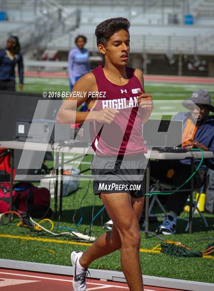 Thumbnail 3 in Golden League CIF Finals (3200 Meter Run) photogallery.