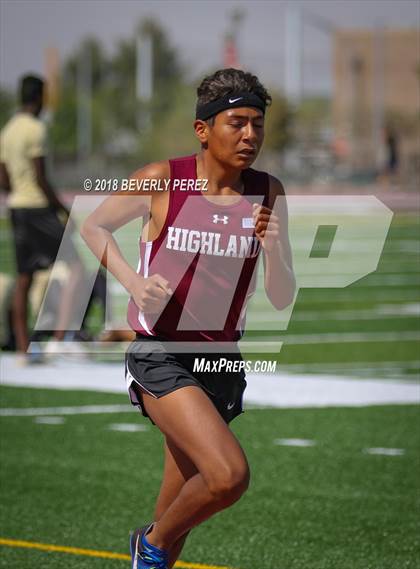 Thumbnail 1 in Golden League CIF Finals (3200 Meter Run) photogallery.
