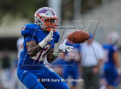 Thumbnail 3 in Jackson @ Bolles photogallery.
