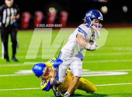 Thumbnail 3 in Olympia @ Hazen photogallery.