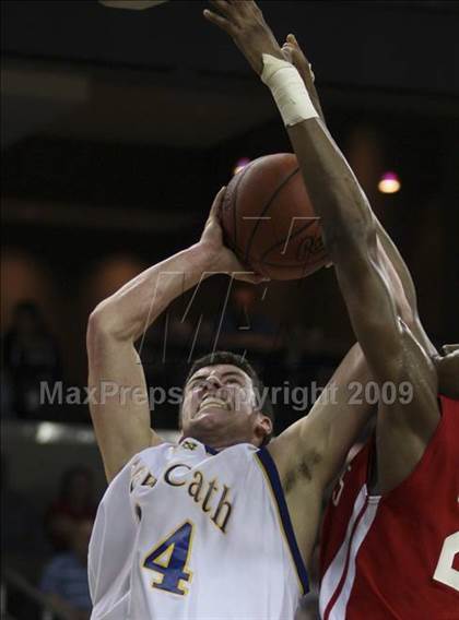 Thumbnail 2 in Newport Central Catholic vs Holmes (Ninth region semifinals) photogallery.