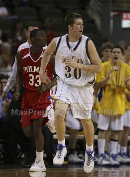 Thumbnail 2 in Newport Central Catholic vs Holmes (Ninth region semifinals) photogallery.