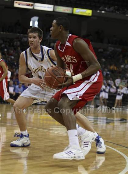 Thumbnail 3 in Newport Central Catholic vs Holmes (Ninth region semifinals) photogallery.