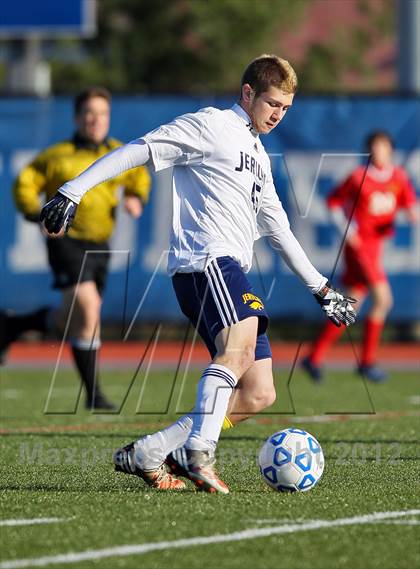 Thumbnail 3 in Williamsville East vs Jericho (NYSPHSAA Class A Semifinal) photogallery.
