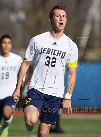 Thumbnail 3 in Williamsville East vs Jericho (NYSPHSAA Class A Semifinal) photogallery.