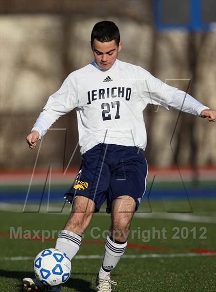 Thumbnail 3 in Williamsville East vs Jericho (NYSPHSAA Class A Semifinal) photogallery.