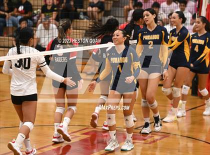Thumbnail 3 in Punahou @'Iolani photogallery.