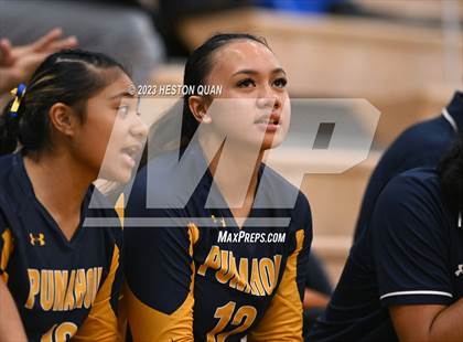 Thumbnail 1 in Punahou @'Iolani photogallery.