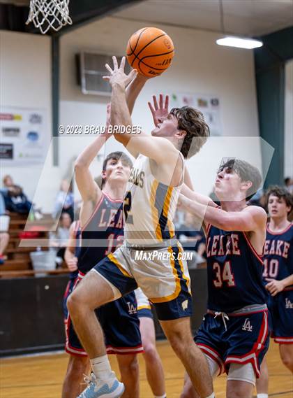 Thumbnail 1 in Leake Academy vs. Washington photogallery.