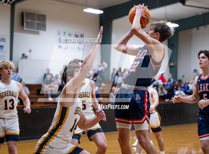 Thumbnail 3 in Leake Academy vs. Washington photogallery.