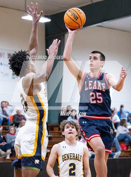 Thumbnail 1 in Leake Academy vs. Washington photogallery.