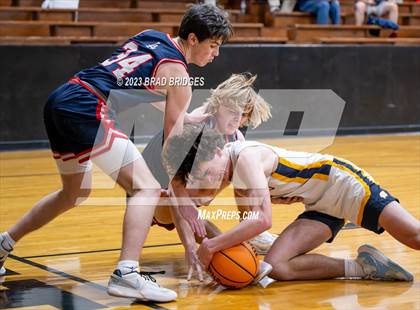 Thumbnail 3 in Leake Academy vs. Washington photogallery.
