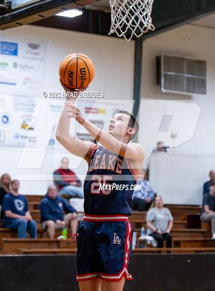 Thumbnail 1 in Leake Academy vs. Washington photogallery.