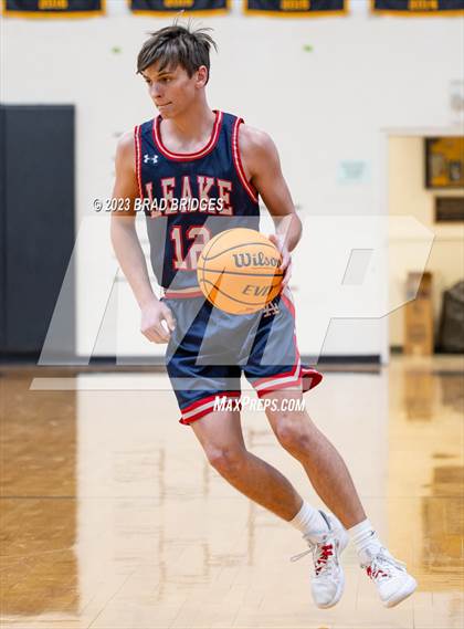 Thumbnail 2 in Leake Academy vs. Washington photogallery.