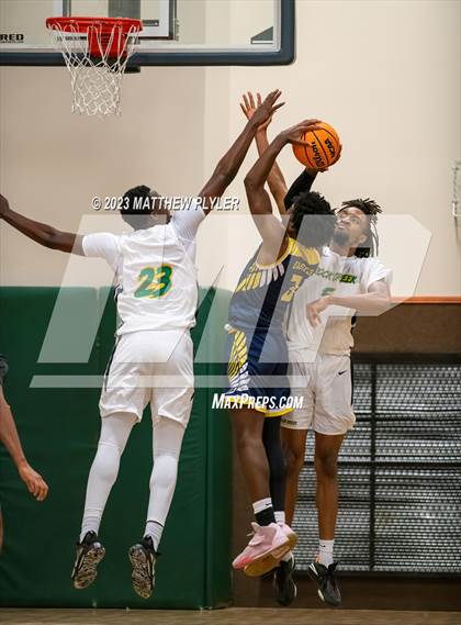 Thumbnail 1 in Rock Creek Christian Academy vs Heirway Christian Academy (Veterans Showcase) photogallery.