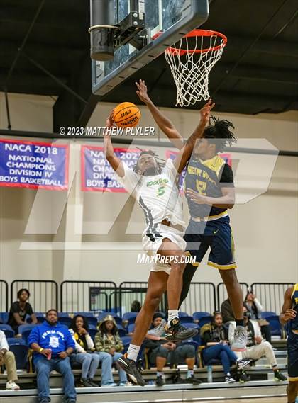 Thumbnail 3 in Rock Creek Christian Academy vs Heirway Christian Academy (Veterans Showcase) photogallery.