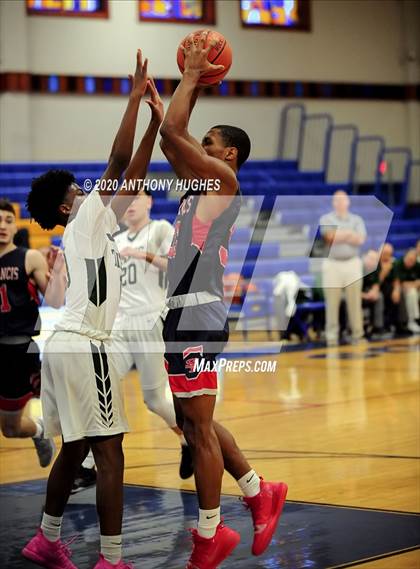 Thumbnail 1 in Holy Trinity vs St. Francis Prep (Tom Crotty Classic) photogallery.