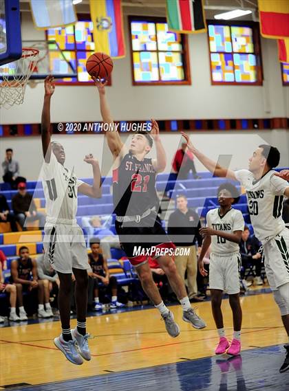 Thumbnail 1 in Holy Trinity vs St. Francis Prep (Tom Crotty Classic) photogallery.