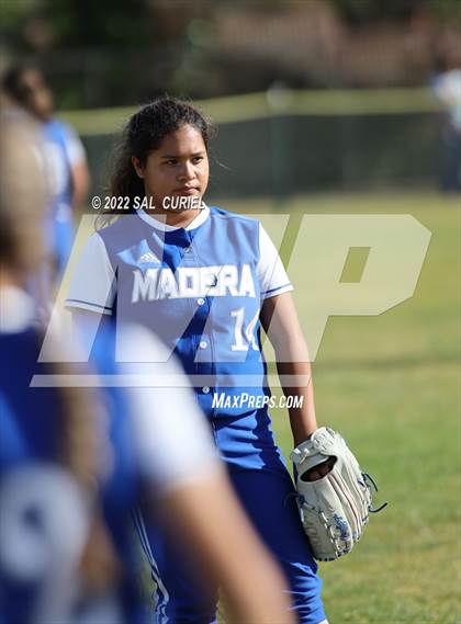 Thumbnail 3 in Madera @ St. Joseph photogallery.